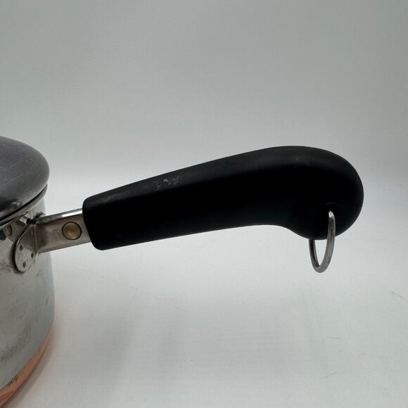 Revere Ware Vintage Stainless Copper Bottom 2-Quart Sauce Pan - Picture 7 of 8